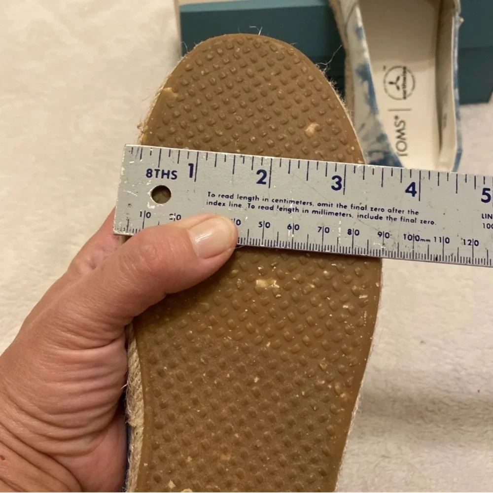 TOMS Blue And White Tie-Dye Espadrilles